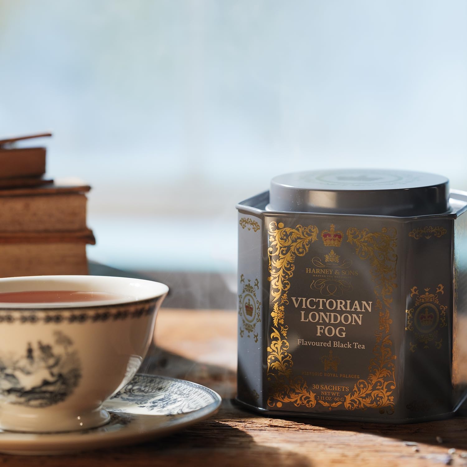 Harney & Sons Victorian London Fog Tea, 30 Sachets in Tin | Black and oolong teas with bergamot, vanilla, citrus and lavender. Contains caffeine. - Image 2